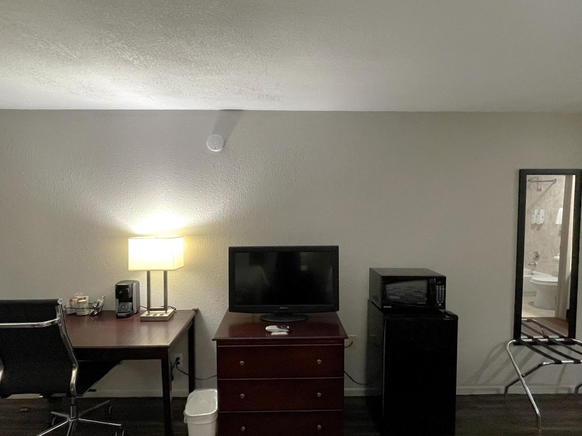 Econo Lodge Childress Esterno foto